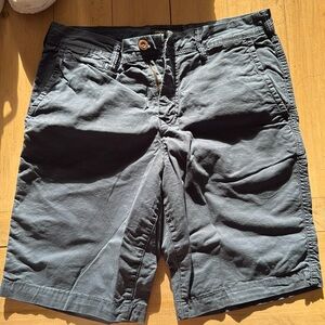 American Eagle men’s shorts